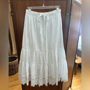 White Lace Trim Skirt Midi Skirt Size S/M.